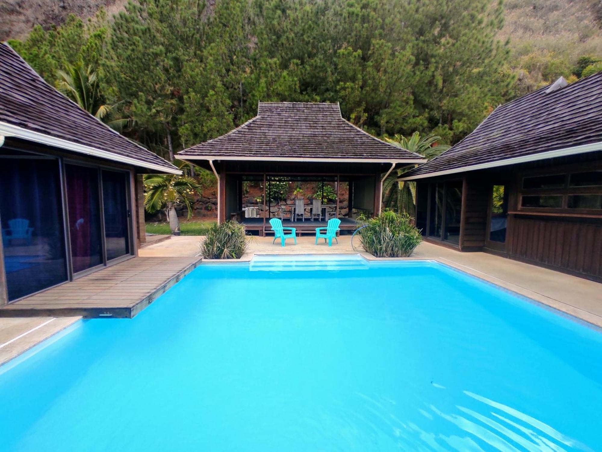 Pool Mountain Moorea Exterior photo